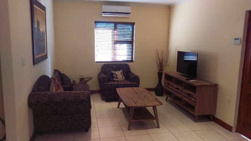 Jakobs Guesthouse & Cottage East London Bagian luar foto